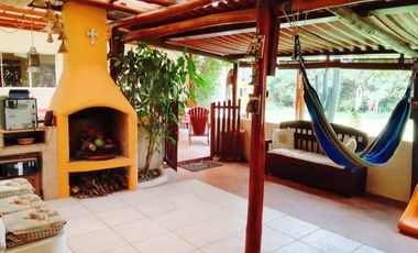 Casa en Venta de 1 Planta Más Suite Sector. Tumbaco