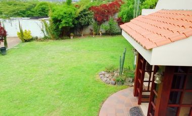 Casa en Venta de 1 Planta Más Suite Sector. Tumbaco