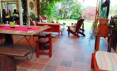 Casa en Venta de 1 Planta Más Suite Sector. Tumbaco