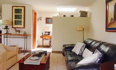 Casa en Venta de 1 Planta Más Suite Sector. Tumbaco