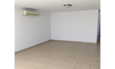 Apartamento En Alquiler A Pasos de Via Argentina | PH Cangrejo 507