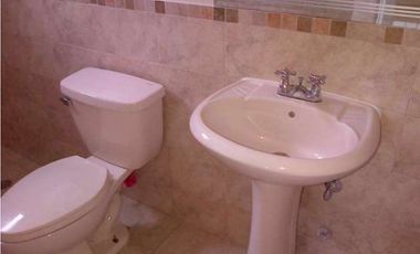 VENDO CASA BRISAS DEL GOLF ARRAIJAN