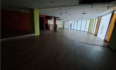 ALQUILER LOCAL COMERCIAL SANTA MARIA IDEAL PARA RESTAURANTE  282 M2