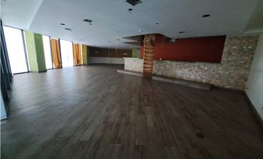 ALQUILER LOCAL COMERCIAL SANTA MARIA IDEAL PARA RESTAURANTE  282 M2