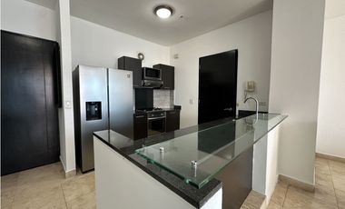 Apartamento para alquiler en PH Destiny (TMP)
