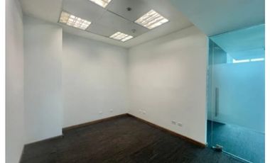 OFICINA EN MARBELLA OCEAN BUSINESS TORRE BANESCO 300M2 SEMIAMOBLADA