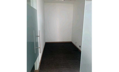 OFICINA EN MARBELLA OCEAN BUSINESS TORRE BANESCO 300M2 SEMIAMOBLADA