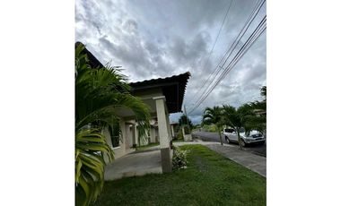 ALQUILER DE CASA EN BOQUERON CERCADA ATRAS
