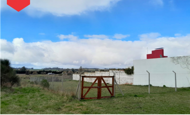 TERRENO (Calle 42 e/23 y 25)