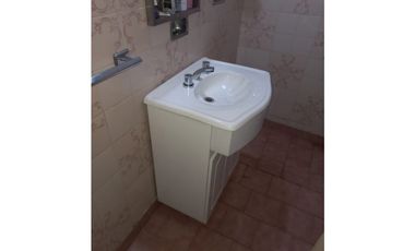 CASA 2 DORM. + ESCRITORIO - ALTA CÓRDOBA