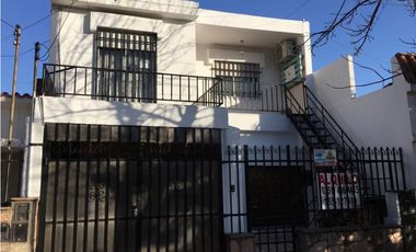 CASA 2 DORM. + ESCRITORIO - ALTA CÓRDOBA