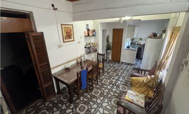 VENTA PH 5 AMBIENTES. SANTANDER 5800, VILLA LUGANO, CABA