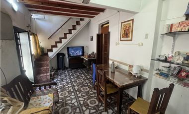 VENTA PH 5 AMBIENTES. SANTANDER 5800, VILLA LUGANO, CABA