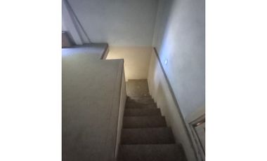 Venta esquina casa, local y departamento