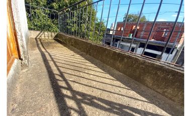 Venta esquina casa, local y departamento