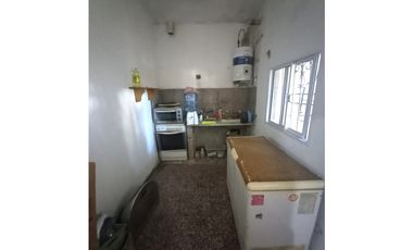 Venta esquina casa, local y departamento