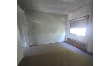 Venta esquina casa, local y departamento