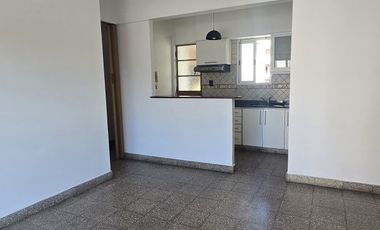 ALQUILER DE DEPARTAMENTO EN CASEROS