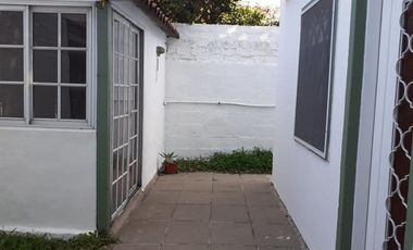 Departamento Tipo Casa en venta en Lanus Este