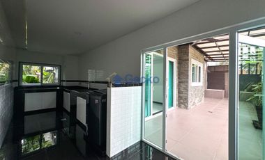 3 Bedrooms House in Phanthip Village 2  East Pattaya H012409
