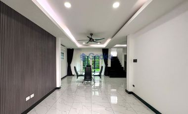 3 Bedrooms House in Phanthip Village 2  East Pattaya H012409
