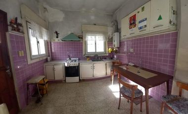Casa en venta en Lanus Oeste
