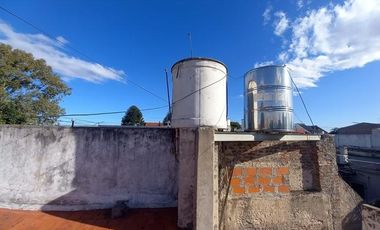 Casa en venta en Lanus Oeste