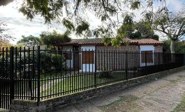 Chalet en alquiler en Barrio Maritimo