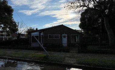 Chalet en alquiler en Barrio Maritimo