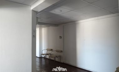 Oficina en Arriendo en Mujica con Astorga