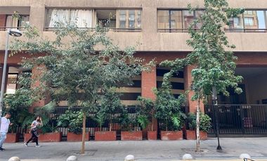 Departamento Amoblado en Arriendo en A PASOS ESTACION METRO BELLAS ARTES