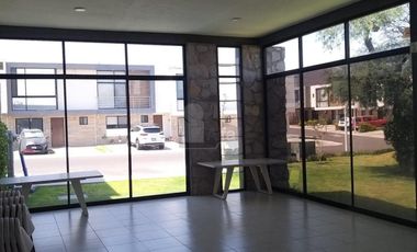 Casa AMUEBLADA en RENTA en El Refugio, Querétaro