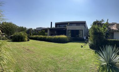Venta de Casa en Balvanera Country Club