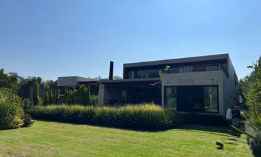 Venta de Casa en Balvanera Country Club