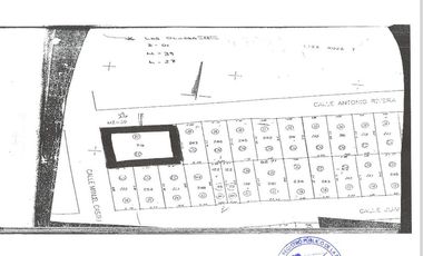 Propiedad con uso de suelo en Esquina, Bodega Comercial, tienda de conveniencia y Estacionamiento
