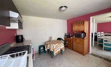 Casa en Venta con Locales Comerciales Toluca