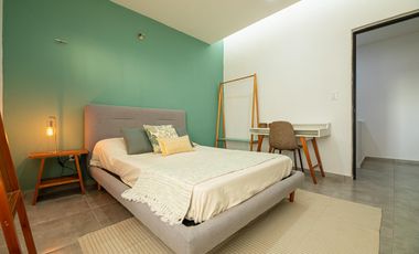 EN VENTA CASA EN MÉRIDA DE 2 HABITACIONES CON JARDÍN