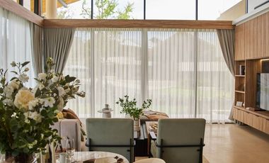 Experience Luxurious Living Surrounded by Nature in the Heart of Wisdom Valley/OP-0203K