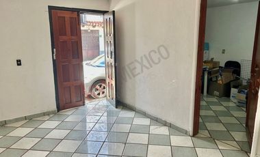 EN VENTA CASA EN SAN CRISTOBAL, EN CALLE DIEGO MAZARIEGO A 2 CUADRAS DEL PUENTE🏡