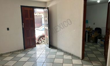 EN VENTA CASA EN SAN CRISTOBAL, EN CALLE DIEGO MAZARIEGO A 2 CUADRAS DEL PUENTE🏡