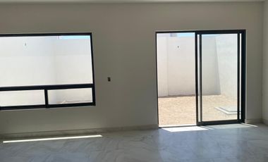 CASA EN VENTA FRACC. QUINTAS LA CIMA, EN VIÑEDOS, TORREON COAH.