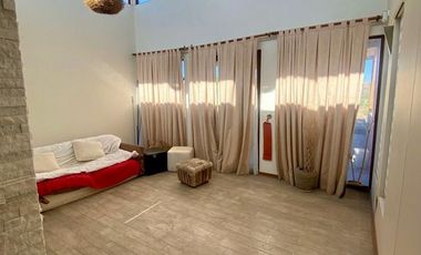 Casa en Arriendo en Alejandrina Olivares