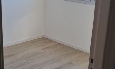 DUPLEX 3 AMBIENTES. BARRIO FELIX U. CAMET.