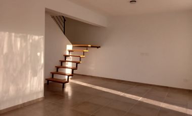 VENTA - DUPLEX 2 HABITACIONES - LAS GARZAS Y JORGE NEWERY