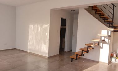 VENTA - DUPLEX 2 HABITACIONES - LAS GARZAS Y JORGE NEWERY