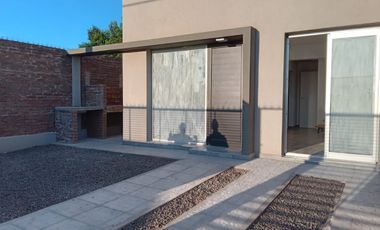 VENTA - DUPLEX 2 HABITACIONES - LAS GARZAS Y JORGE NEWERY