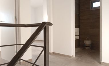 VENTA - DUPLEX 2 HABITACIONES - LAS GARZAS Y JORGE NEWERY