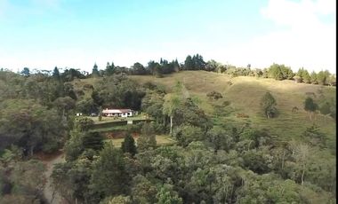 Finca en Venta Ubicado en Guarne Codigo 2049