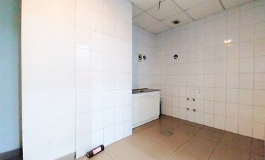 Edificio Oficina Ascensores Bóveda Baños Venta Quinta Normal
