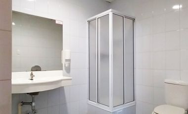Edificio Oficina Ascensores Bóveda Baños Venta Quinta Normal